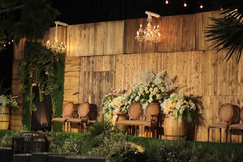 pelaminan indoor rustic wedding surabaya indonesia #WeddingPlanOnABudget Vintage Wedding Backdrop, Ceremony Decorations Indoor, Wood Themed Wedding, Wedding Ceremony Decorations Indoor, Indoor Wedding Photos, Indoor Wedding Decorations, Rustic Wedding Showers, Wedding Arch Rustic, Rustic Farm Wedding