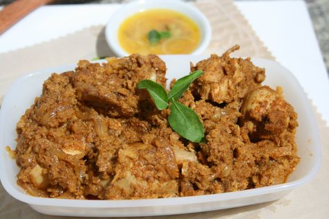 Chicken Sukka Recipe | Mangalorean Korri Sukka | HungryForever Chicken Pepper Fry, Chicken Sukka, Indian Chicken Dishes, Authentic Indian Recipes, Indian Recipes Authentic, Chilli Chicken, Spicy Dishes, Fried Chicken Recipes, Mangalore