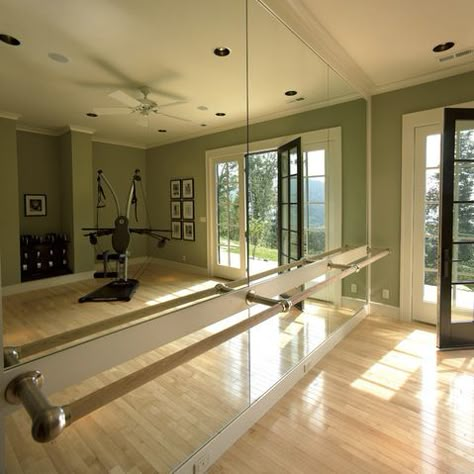 Home Gym Design Basement, Dance Room Ideas, Casa Rock, Gym Architecture, Ballet Room, Dance Studio Design, Home Dance Studio, Ballet Bar, Barre Studio