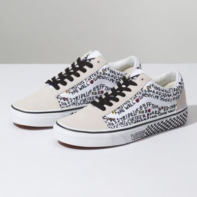 8G1U7B - Diy Old Skool Vans Old Skool Custom, Collab Ideas, Mens Vans Shoes, Vans Old School, Cute Vans, Diy Sneakers, Fresh Shoes, Trendy Sneakers, Vans Sneakers