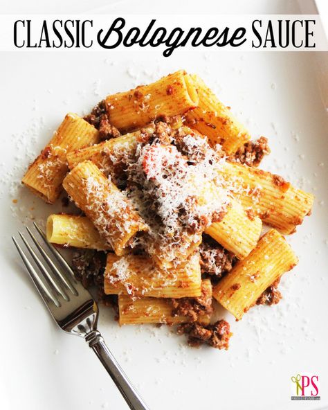 Meat Pasta Sauce, Wagyu Meat, Pasta Sauce Recipe, Spaghetti Bolognaise, Pasta With Meat Sauce, Recipes For One, Meat Pasta, Wagyu Beef, Pasta Sauce Recipes