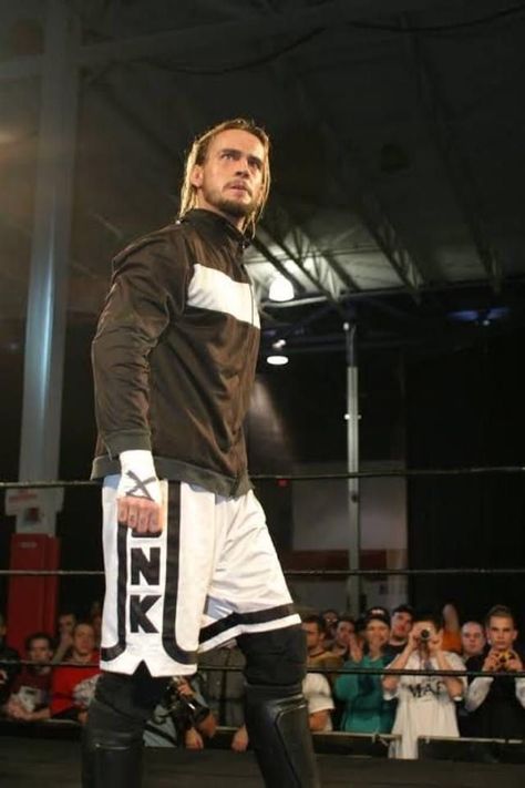 Old School Punk, Jeff Hardy, Cm Punk, Pro Wrestling, Ufc, Adidas Jacket, Wwe, Old School, Winter Jackets