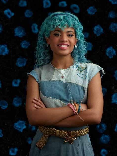 Black Disney Princess, Disney Descendants Party, Descendants Pictures, Disney Original Movies, Descendants Wicked World, Descendants Characters, Descendants Party, Essence Festival, Zombie Disney