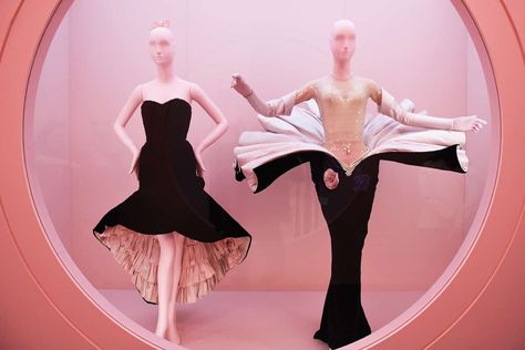 Inside the Met's Latest Fashion Extravaganza, Camp: Notes On Fashion Camp Notes On Fashion, Camp Fashion, Museum Logo, Susan Sontag, Museum Fashion, Elsa Schiaparelli, Fashion Fail, Mary Katrantzou, Louvre Museum