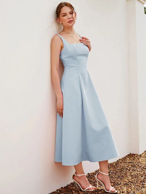 Square Neck Sleeveless A-line Dress | SHEIN USA Square Top Dress, A Line Pattern, Square Neckline Dress, Elegant Summer Dresses, Emerald Green Dresses, Circle Dress, Dress Flowy, Dress Drawing, Line Pattern