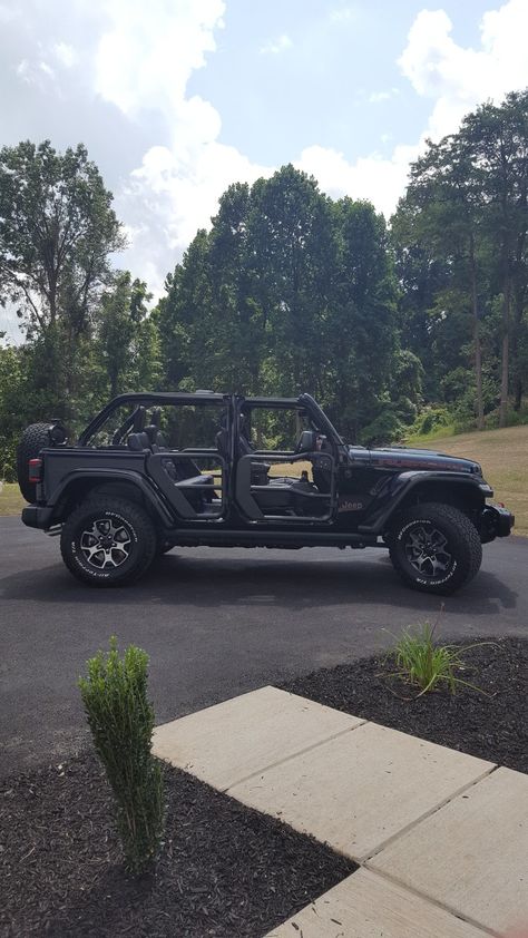 Jeep Rubicon 4 Door Interior, Black 4 Door Jeep Wrangler, Black Keep Wrangler, Jeep With No Doors, Jeep Wrangler No Doors, Jeep Rubicon 4 Door, Jeep Wrangler Rubicon Black, Blacked Out Jeep Wrangler, All Black Jeep