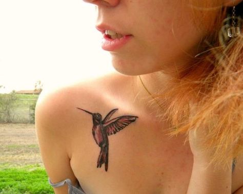 130 Meaningful Hummingbird Tattoo Designs awesome  Check more at http://fabulousdesign.net/hummingbird-tattoos/ Cross Shoulder Tattoos, Front Shoulder Tattoos, Clavicle Tattoo, Tattoo Bird, Tattoo Shoulder, Cross Tattoo For Men, Back Of Shoulder Tattoo, Hummingbird Tattoo, Funny Tattoos