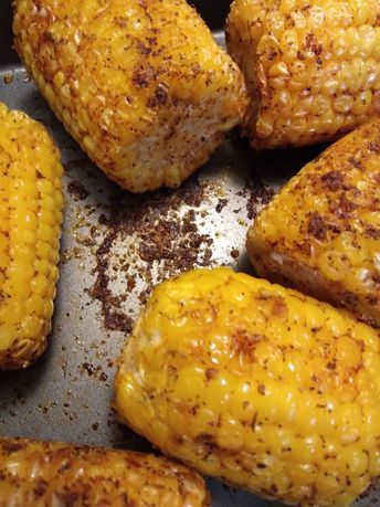 Baked Corn On The Cob, Side Dishes For Lunch, Oven Baked Corn, Fresh Corn Recipes, Best Sides, Veggies Recipes, Oven Baked Recipes, Baked Recipes, Baked Corn