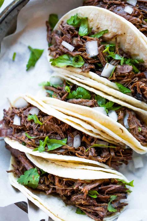 Barbacoa (True Texas Style) Beef Cheeks Slow Cooker, Beef Cheeks Recipe, Shredded Beef Recipe, Beef Barbacoa, Slow Cooker Barbacoa, Barbacoa Recipe, Barbacoa Beef, Tacos Burritos, Beef Cheeks