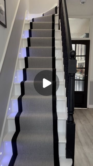 4,302 likes, 185 comments - home.shil.home on January 9, 2023: "NEVER GETTING OVER THIS TRANSFORMATION 🖤 

So here’s another reel showing BEFORE and AFTER 💫 

Install by @shils_property_development...". Getting Over, January 9, Property Development, Stair Runner, Diy Projects To Try, Get Over It, Home Interior Design, House Interior, Projects To Try