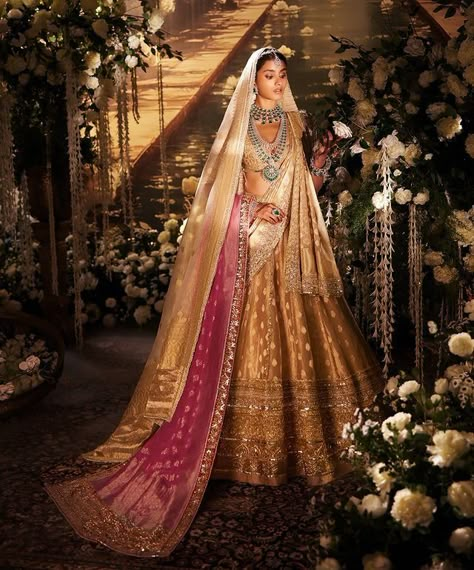 MANISH MALHOTRA (@manishmalhotraworld) • Instagram photos and videos Brocade Dupatta, Dolly Jain, Brocade Lehenga, Zardosi Embroidery, Banarasi Brocade, Wedding Lehenga Designs, Indian Bride Outfits, Bridal Lehenga Collection, Traditional Indian Dress