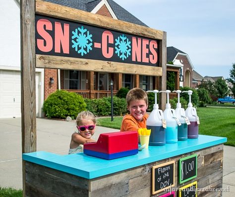 at home sno cone stand Diy Snow Cone Stand, Snowcone Stand, Snowcone Stand Ideas, Snow Cones Recipes, Kids Lemonade Stands, Snow Cone Stand, Kids Lemonade, Diy Lemonade Stand, Snow Cone Syrup