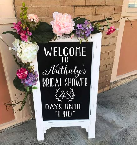 21 Fabulous Bridal Shower Signs You Will Adore | Bridal Shower 101 Bridal Shower Chalkboard, Bridal Shower Quotes, Wedding Shower Banners, Wedding Shower Signs, Outdoor Bridal Showers, Bridal Parties Pictures, Bridal Shower Decorations Diy, Simple Bridal Shower, Wedding Chalkboard Signs