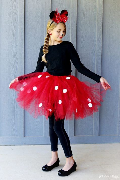 How to Make a DIY Minnie Mouse Costume (With Tutu) | NO SEW Diy Minnie Mouse Costume, Tutu Costumes Diy, Minnie Mouse Kostüm, Minnie Mouse Costume Diy, Minnie Mouse Diy, Diy Christmas Costumes, Minnie Mouse Dress Up, Halloween Tutu Costumes, Tutu Minnie