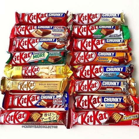 Kitkat Gift Ideas, Kitkat Flavors, Snickers Chocolate Bar, Red Wine Chocolate Cake, Kawaii Snacks, Kitkat Chocolate, Kit Kat Flavors, Chunky Bar, Snickers Chocolate