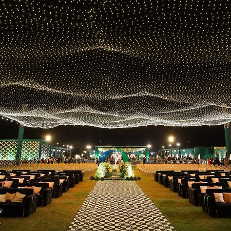 Coz patterns are impactful! We used various geometrical shapes to set up the decor structure, all the while following the theme of green and turquoise. Design and concept by : @procreateevents Production and floral by : @plusproduction.in Photography by : @thevipstudio_india #sangeet #sangeetceremony #indianwedding #weddings #desiwedding #weddingdecor #weddinginspiration #weddingproduction #decorideas #decoration #eventdecor #eventplanning #eventmanagement #eventdesign #props #decorprop... Sangeet Background, Sangeet Decoration Night Outdoor, Sangeet Decoration, Cocktail Decor, Rice Lights, Simple Kurta, Cocktail Decoration, Turquoise Design, Green And Turquoise