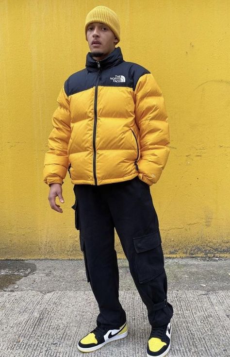 The North Face Nuptse Outfit, Buffer Jacket Outfit, Beige Outfit Men, Buffer Jacket, Puffer Jacket Outfit Men, Streetwear Poses, North Face Nuptse Jacket, Single Clothes, The North Face 1996 Retro Nuptse