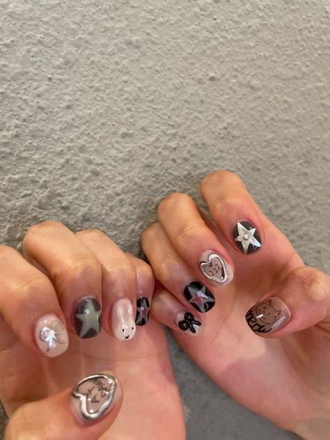 Rocker Nails, Euphoria Nails, Hello Nails, Punk Nails, Nails Today, Grunge Nails, Almond Acrylic Nails, Soft Nails, Nails Only