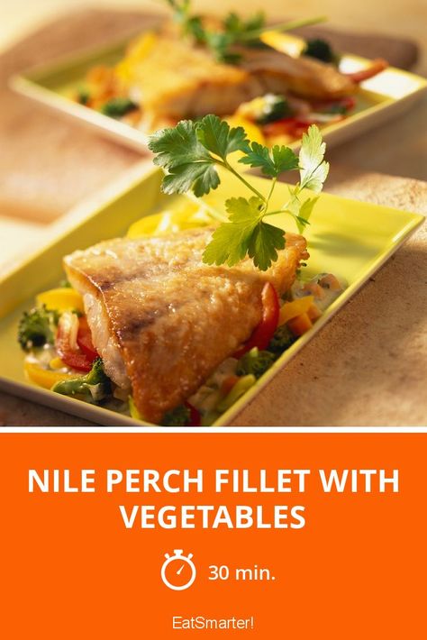 Nile Perch Fillet with Vegetables - simple dish - So healthy is the recipe: 7.7/10 | A recipe idea by EAT SMARTER | Fish #saltwaterfish #healthyrecipes Fish Fillet Recipe, Nile Perch, Salmon Salad Recipes, Healthy Delicious Recipes, Salmon Salad, The Nile, Fish Fillet, Healthy Delicious, Food Shows