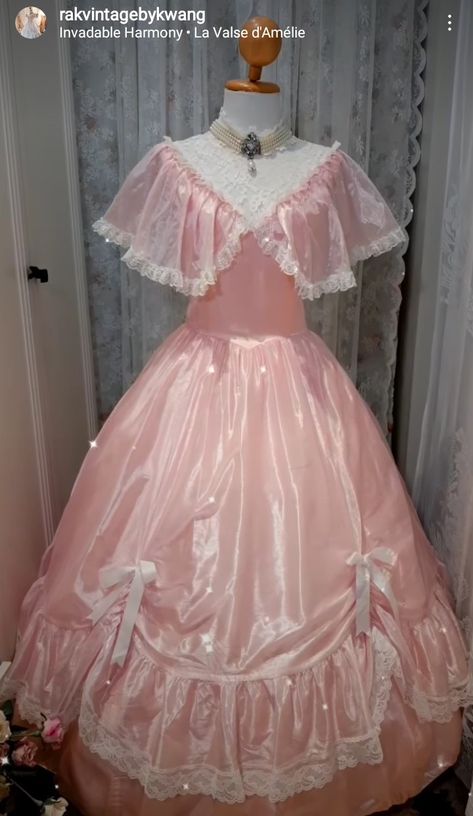 Everything Fashion, Puffy Pink Dress, Satin Clothing, Royal Clothes, Victorian Dresses, Royal Dresses, Prom Dress Inspiration, Taffeta Dress, Fantasy Dress