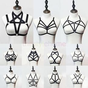 Goth Lingerie, Gothic Women, Harness Fashion, Harness Bra, Club Outfit, Grunge Look, Body Harness, Crop Top Bra, Womens Bras