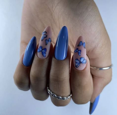 Blue Butterfly Nails Acrylics, Buterfluffy Nails, Nails Inspiration Butterfly, Cute Acrylic Nails For Spring, Butterfly Almond Nails, Nail Art Designs Butterfly, Blue Nails With Butterflies, Nail Butterflies, Butterfly Nails Acrylics