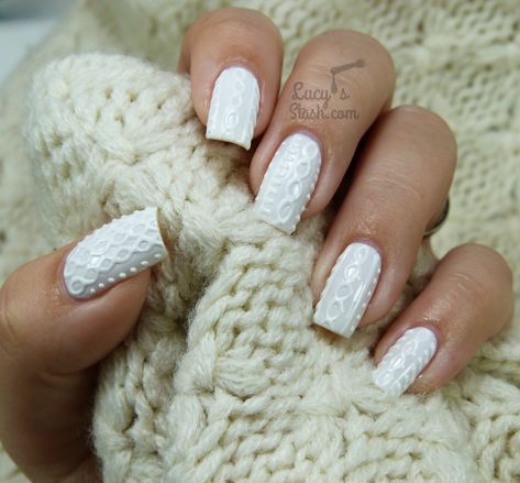 Cable Knit Nails, Cable Knit Sweater Nails, Knit Nails, Jumper Nails, Chrome Nail Polish, New Nail Trends, Real Nails, Bio Sculpture, Winter Manicure