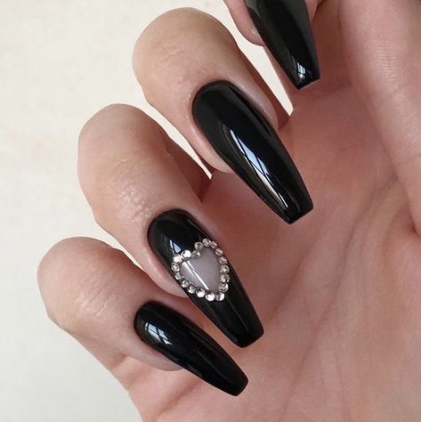 nail inspo Black Acrylic Nails Jewels, Black Y2k Nails Almond, Nail Ideas For Black Prom Dress, Black And Silver Quince, Prom Nails With Black Dress, Black Silver Nails, Long Black Nails, Black Gel Nails, Hoco Nails