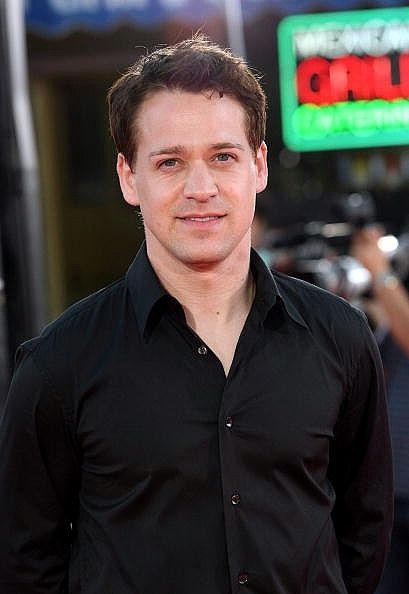 Tr Knight, T R Knight, Grey's Anatomy, Hollywood Stars, Greys Anatomy, Anatomy, Hollywood, Stars, Grey