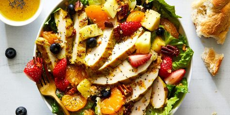 Our Copycat Panera Strawberry Poppyseed Salad Is Better Than The OG, We Said It Panera Strawberry Poppyseed Salad, Copycat Panera Bread, Strawberry Poppyseed Salad, Bread Strawberry, Poppyseed Salad, Blueberry Chicken, Copycat Panera, Easter Lunch, Strawberry Spinach