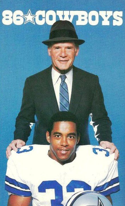 Image may contain: one or more people Tony Dorsett Dallas Cowboys, Superbowl Champs, Cowboy Nation, Tom Landry, Tony Dorsett, Dallas Cowboys Images, Cowboys Players, Dallas Cowboys Pictures, Dallas Cowboys Players