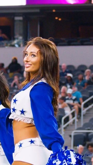 Kelcey Wetterberg on Instagram: "Always feeling good on TNF 😏 - #SEAvsDAL #dallascowboys #dallascowboyscheerleaders #americassweethearts #tnf #thursdaynightfootball" Dcc Kelcey Wetterberg, Dcc Kelcey, Kelcey Wetterberg, Kelsey Dcc, Thunderstruck Dcc, Dcc Aesthetic, Kook House, Dcc Cheerleaders, Pompom Girl