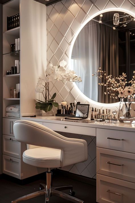 Closet And Makeup Table, Vanity Modern Design, Vanity Room Ideas Inspiration, Makeup Station In Bedroom, Hollywood Bedroom Ideas, Luxury Makeup Room, Rotating Shelves, Makeup Room Ideas, Black Dressing Tables