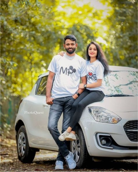 Car Pose Couple, Couple Pose With Car, Car Poses Couples, Car Poses For Couples, Couple Shoot With Car, Photo Poses For Couples Instagram, Couple Poses With Car, Outdoor Photoshoot Ideas Couples, Car Couple Photoshoot