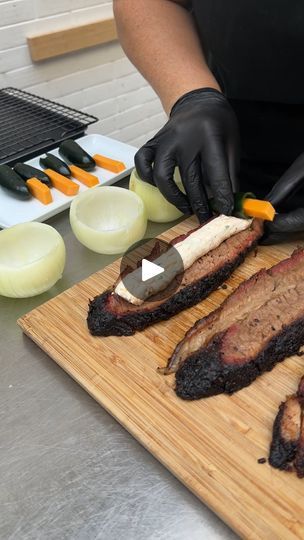 202K views · 447 reactions | Brisket Jalapeño Popper | Brisket Jalapeño Popper! Get your taste buds dancing with this recipe 🌶️🥩 | By Chefclub Network | Brisket Jalapeño Popper. We are going to start off with these delicious southwest flavors here. I've got this beautiful piece of brisket sliced up. I'm just going to layer on my jalapeno cream cheese there and then taking a whole jalapeno that's deseated. Stuff a little piece of cheddar in the inside. Pop this into your onion that is already hollowed out and then we're going to bread this up and you're going to have an onion ring ball that is packed with flavor loaded with brisket. It's got the jalapeno cream cheese in the center. It's going to be so soft and delicious but nice and crispy and crunchy on the outside. This would be perfect Brisket Jalapeno Poppers, Lunch Specials, Jalapeno Poppers, Football Food, Party Snacks, Food App, Easy Meals, Favorite Recipes, Yummy Food