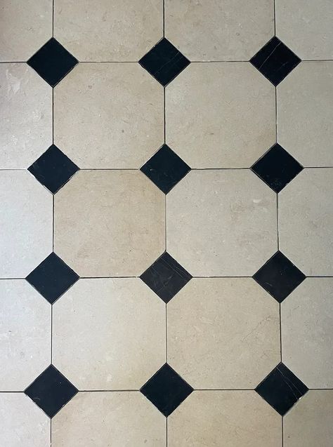 Entryway Renovation, Checkered Floor Kitchen, Black And White Bathroom Floor, Octagon Tile, Entryway Tile, Floor Tiles Design, Mudroom Flooring, Entry Tile, Tile Options