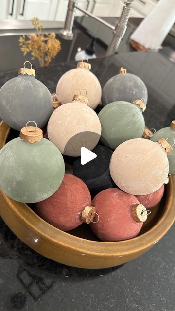 Alex Sisoian on Instagram: "DIY Neutral Ornaments! w/ texture!🎄  Since all the flocked, velvet, suede ornaments are all the rage, I was not willing to spend $40 for 11 ornaments….  Soooo I made my own, picked up clear glass ornaments @walmart! & they turned out so beautiful! So obsessed! 🤩  #alexandhome #diy #diyproject #diycrafts #diyprojects #diyhomedecor #diyornaments #diychristmasdecor #diychristmas #diydecor #ornaments #neutraldecor #neutralstyle #textured diy flocked ornaments, velvet ornaments, neutral ornaments, neutral decor, Christmas decor, neutral Christmas" Chalk Paint Ornaments Diy, Diy Clear Glass Ornament Ideas, Velvet Ornaments Diy, Diy Velvet Christmas Ornaments, Diy Flocked Ornaments, Diy Velvet Ornaments, Diy Clear Ornament Ideas, Clear Ornament Ideas, Velvet Christmas Decor