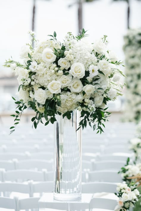 White Wedding Flowers Centerpieces, Sarah Mitchell, Wedding Floral Centerpieces, Wedding Table Flowers, Tall Vase, Wedding Flower Inspiration, White Wedding Flowers, Flower Centerpieces Wedding, Centerpieces Wedding