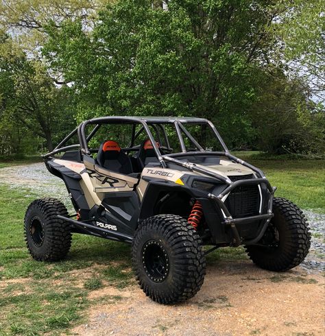 Off Road Cars 4x4, Side By Side Atv, Polaris Off Road, Kart Cross, Tmax Yamaha, Polaris Utv, Atv Car, Cool Dirt Bikes, Rzr 1000