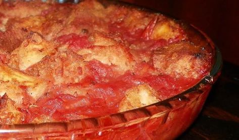 A great side dish to steak and potatoes. This recipe comes from one of my old Junior League cookbooks. Stewed Tomatoes Recipe With Bread, Stewed Tomatoes Recipe, Stewed Tomato Recipes, Tomato Side Dishes, Tomato Casserole, Veggie Side Dish Recipes, Tomato Dishes, Skillet Dishes, Tomatoes Recipe