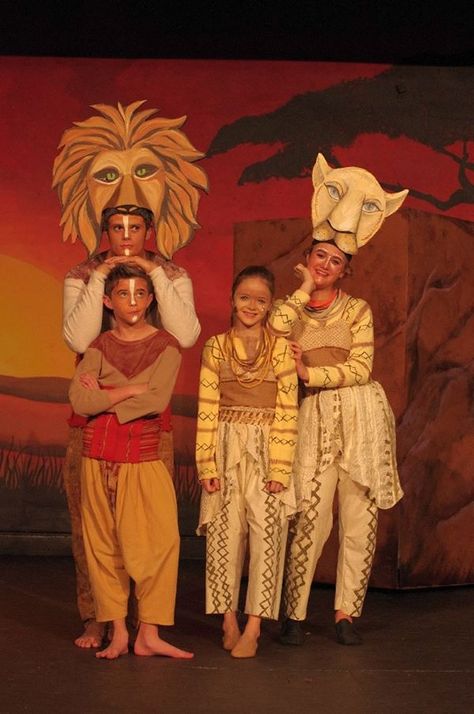 Lion King Jr. costumes by Y.Moten Lioness Costume, Lion King Theatre, Lion King Play, Lion King Show, Costume Lion, Lion King Costume, Lion King Musical, Lion King Jr, Lion King Broadway