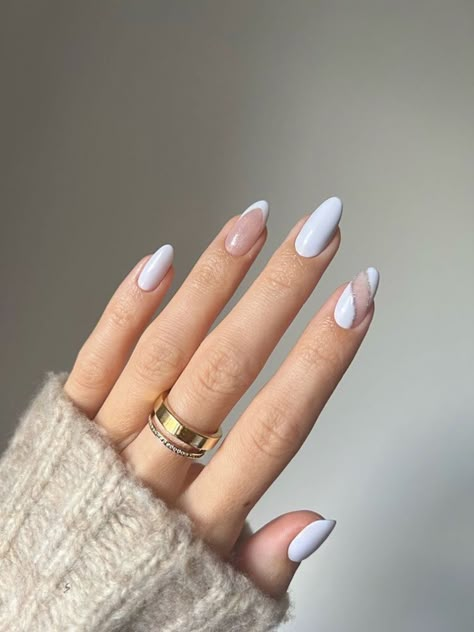 Simple Long Nails Ideas, Simple Nails Winter, Winter Nail Ideas Simple, Winter Nails Simple, Nails Beautiful, May Nails, Subtle Nails, Casual Nails, Classy Acrylic Nails