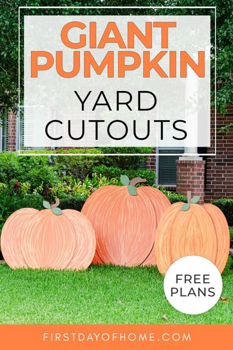 Wooden Yard Decorations, Fall Yard Decor, Jigsaw Projects, Fall Pumpkin Centerpieces, Fall Yard, Pumpkin Cutouts, Wooden Pumpkins, Wood Pumpkins, Fall Fest