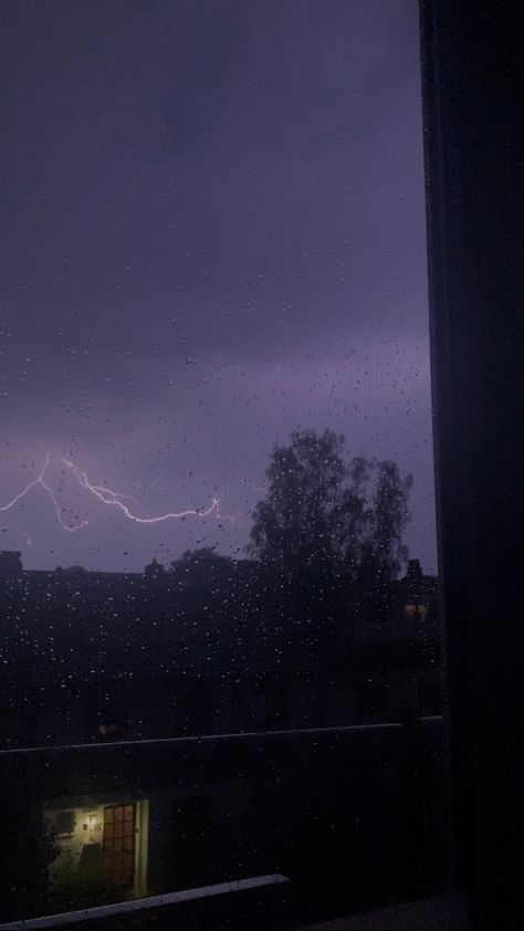 Dark Window Aesthetic, Rainy Window Aesthetic Night, Rainy Window, Dark Windows, Dark Cottagecore, Fake Pictures, Window View, Dark Places, Night City