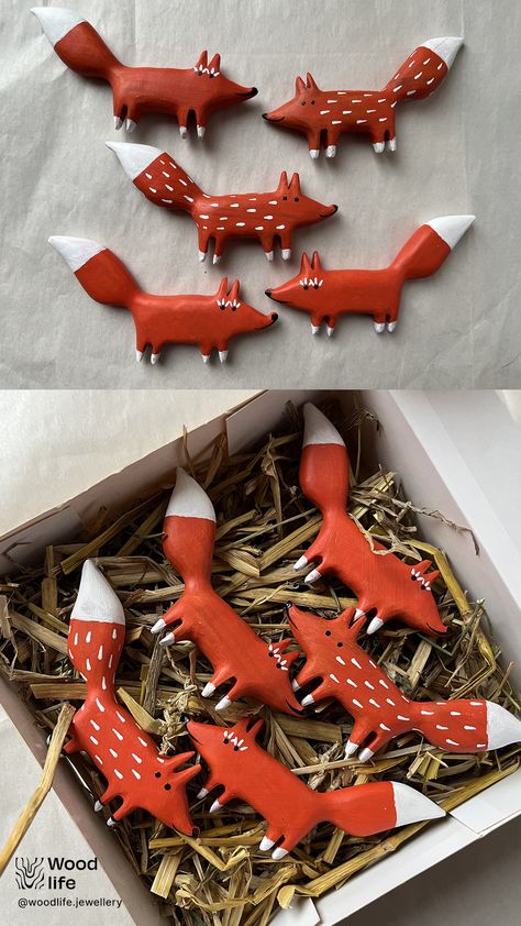 Handmade wooden fox in red as a Christmas hanging ornaments Fox Christmas Ornament, Fimo Christmas Decorations, Fox Decorations, Fimo Christmas, Fox Ornaments, Fox Christmas, Wooden Christmas Decorations, Fox Decor, Unique Christmas Gift