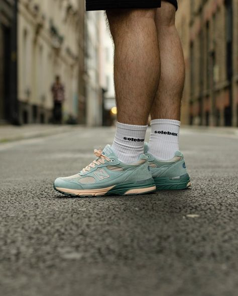 New Balance 993, Streetwear Men, Streetwear Men Outfits, New Balance Sneaker, The Struts, New Balance, Product Launch, Street Wear, Mens Outfits