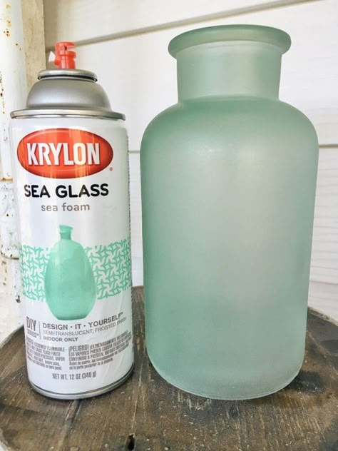 DIY cottage style sea foam sea glass bottles - The EASIEST way to get the sea glass look!! Great for farmhouse style or cottage style decor in any room! Sea Glass Bottles, House Organization, Diy Beach, Bottle Craft, Cottage Style Decor, Beach Cottage Style, Coastal Blue, Beach Crafts, Wine Bottle Crafts