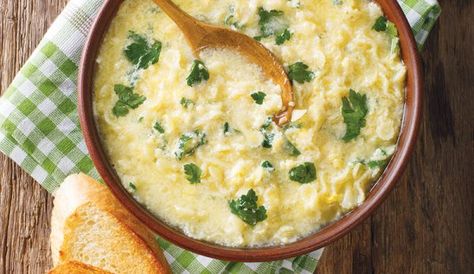 Recipe: Stracciatella alla Romana Italian Egg Drop Soup, Basic Soup Recipe, Stracciatella Soup, Italian Chicken Soup, Italian Eggs, Egg Drop Soup, Egg Drop, Comfort Soup, Italian Chicken