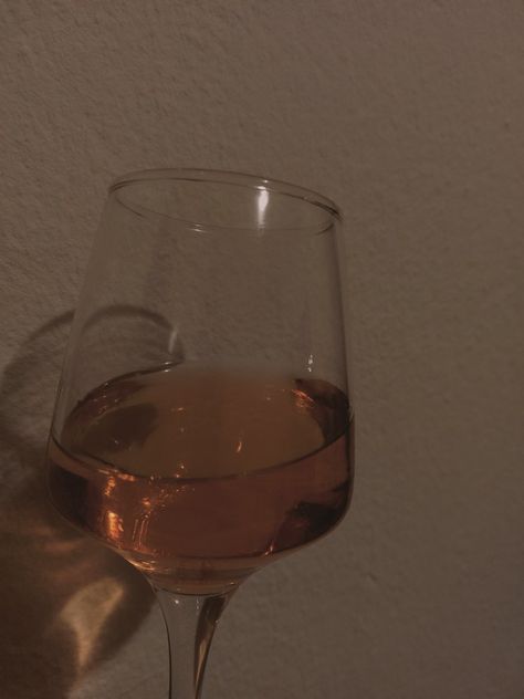 Semi-sweet rose wine 🍷 Glass Of Rose Wine Aesthetic, Rose Wine Aesthetic, Wine Glass Aesthetic, Taehyung Anime, Rose Drink, Crazy Pics, Wine Rose, Rosé Wine, Friday Nights