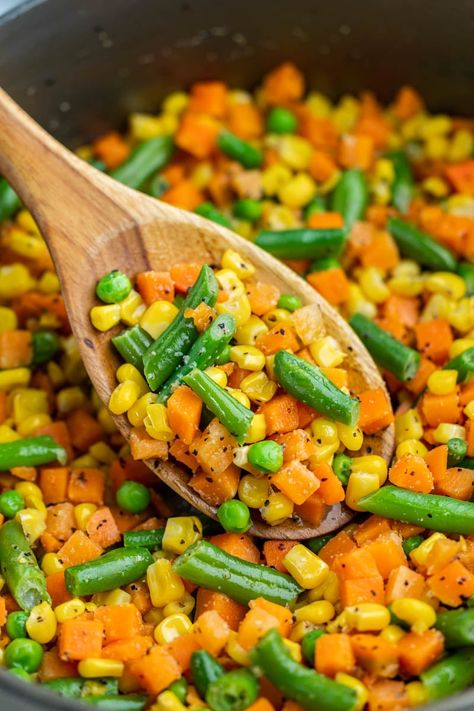 Tasty Mixed Vegetables from Frozen Frozen Mixed Vegetable Recipes, Cooking Frozen Green Beans, Frozen Vegetable Recipes, Mix Vegetable Recipe, Ground Beef Breakfast, The Stay At Home Chef, Stay At Home Chef, Mixed Veggies, Burger Bar